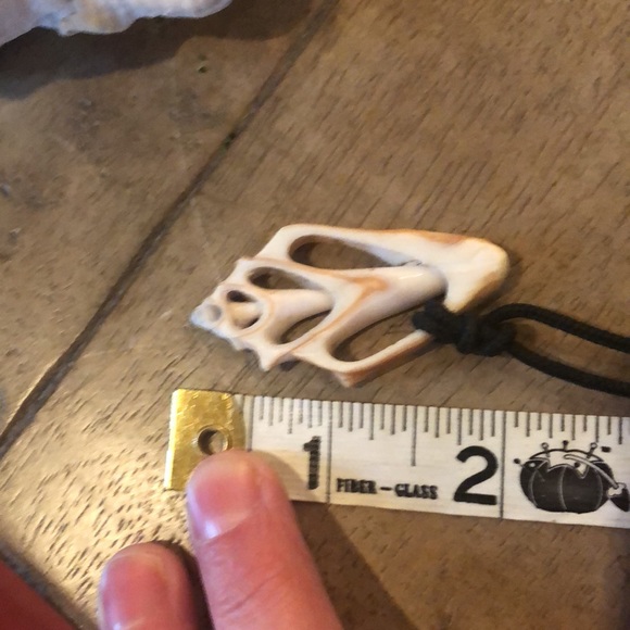 Shell necklace & earrings - Picture 4 of 7